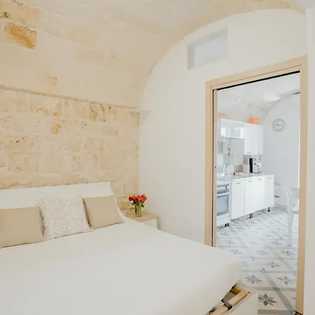 Palazzo Pezzolla Apartments * Monopoli