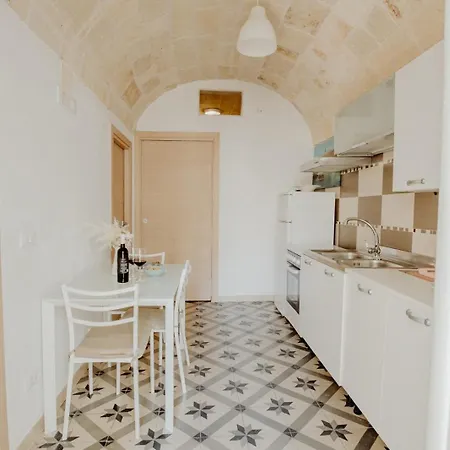 Palazzo Pezzolla Apartments