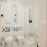 Palazzo Pezzolla 度假居 *